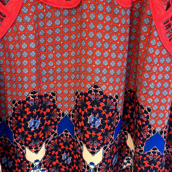 Daniel Rainn tunic top - Picture 2 of 7